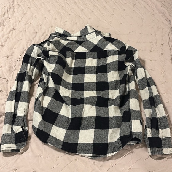 Pull & Bear buffalo plaid flannel button-down size small - Picture 4 of 5